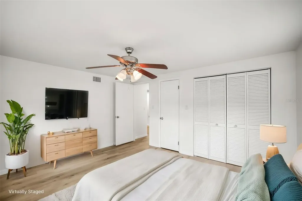 2955 Bay View Drive Safety Harbor FL 34695