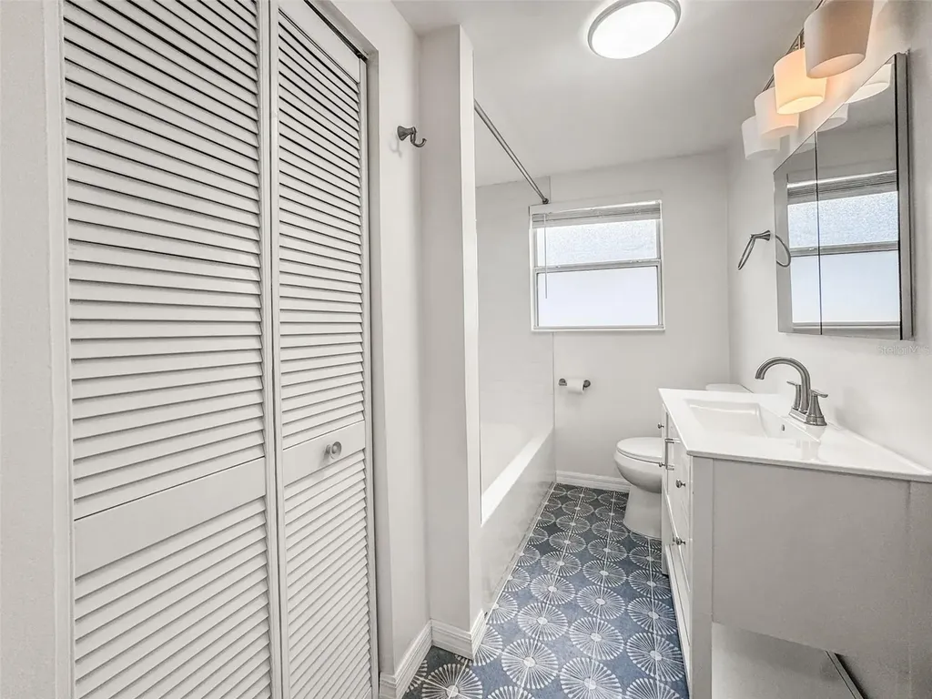 2955 Bay View Drive Safety Harbor FL 34695