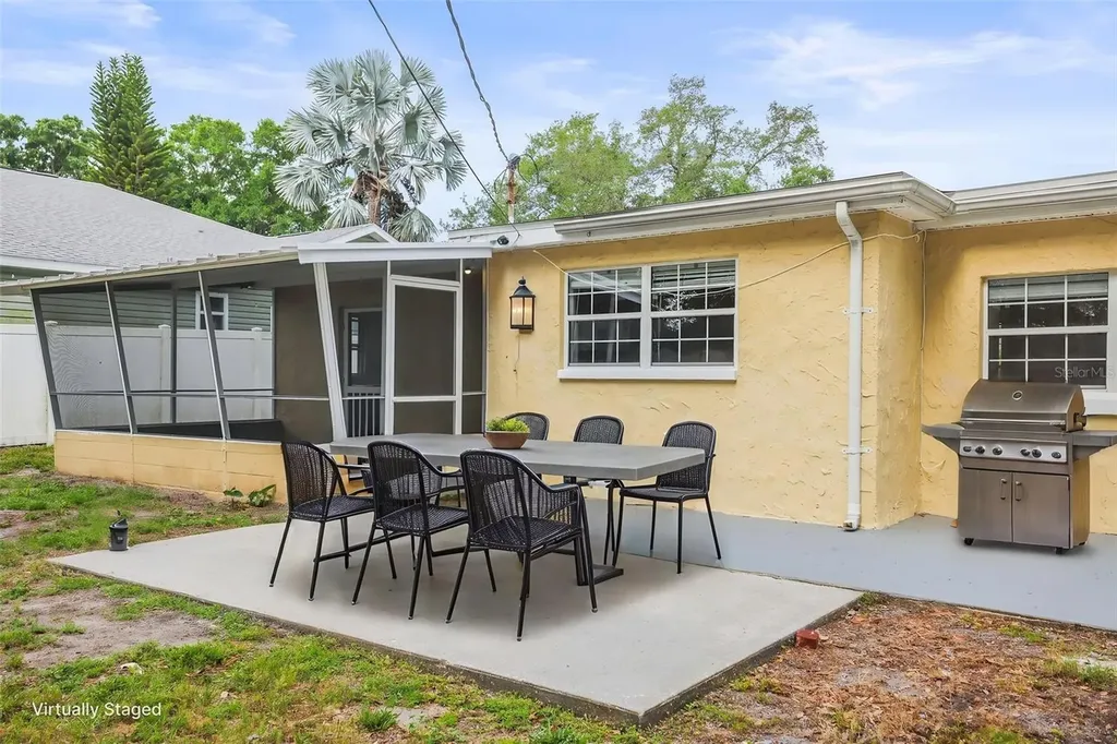 2955 Bay View Drive Safety Harbor FL 34695