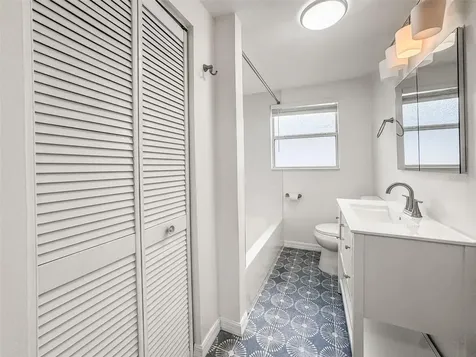 2955 Bay View Drive Safety Harbor FL 34695