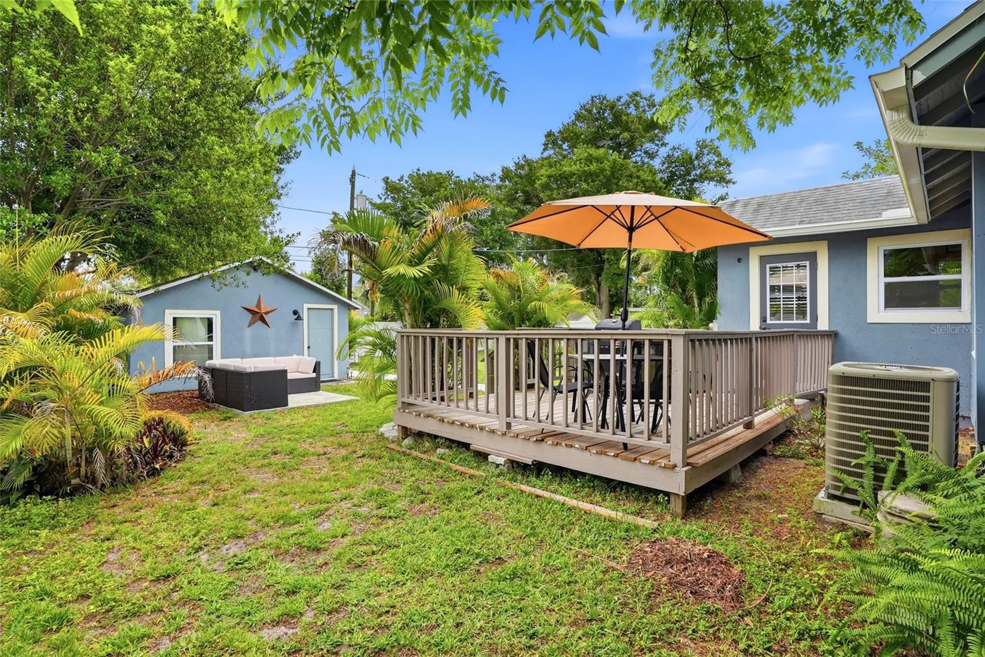 4627 1st Avenue N St Petersburg FL 33713