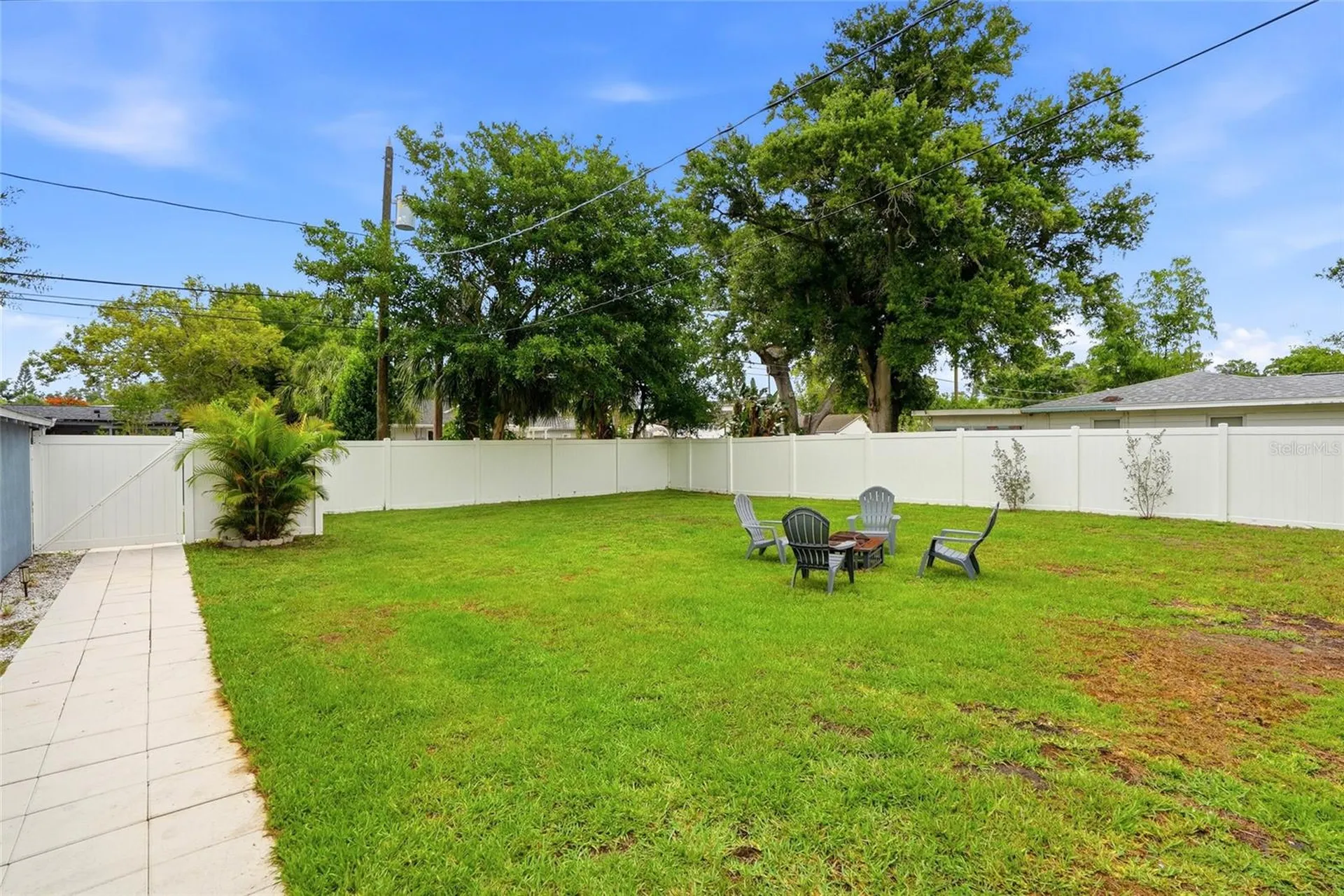 4627 1st Avenue N St Petersburg FL 33713
