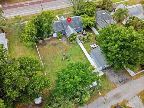 4627 1st Avenue N St Petersburg FL 33713
