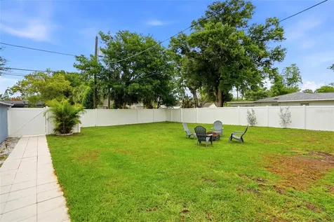 4627 1st Avenue N St Petersburg FL 33713