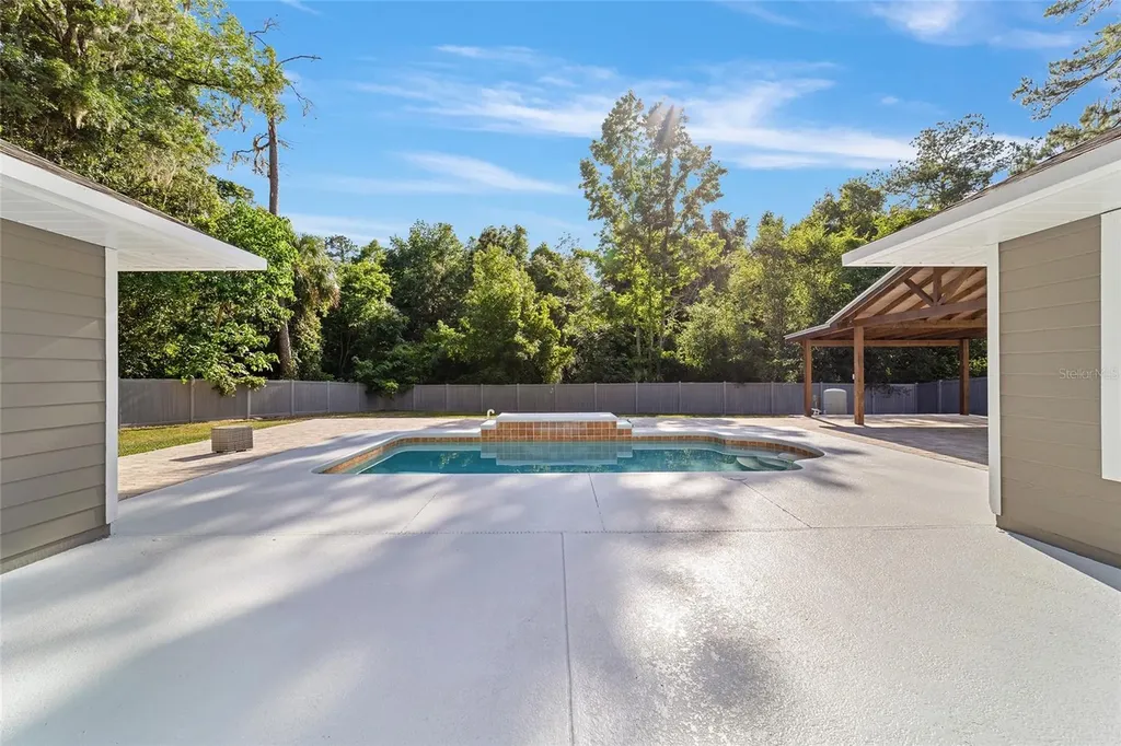 8526 SE 12th Court Ocala FL 34480