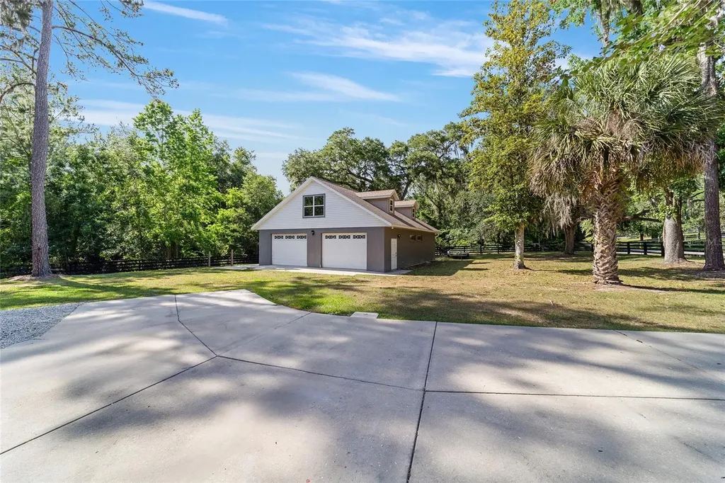 8526 SE 12th Court Ocala FL 34480