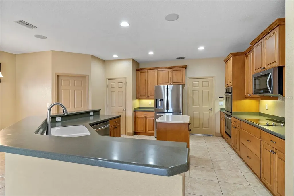 3463 Forest Ridge Lane Kissimmee FL 34741