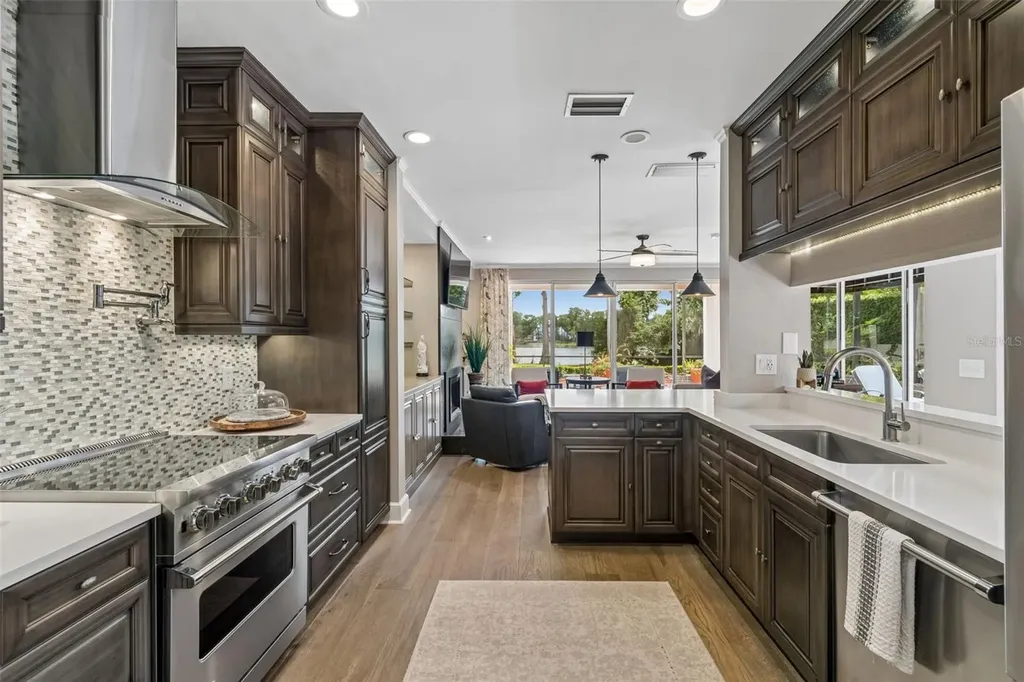 3133 Lake Ellen Drive Tampa FL 33618