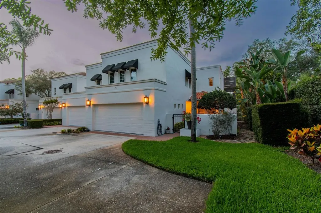 3133 Lake Ellen Drive Tampa FL 33618