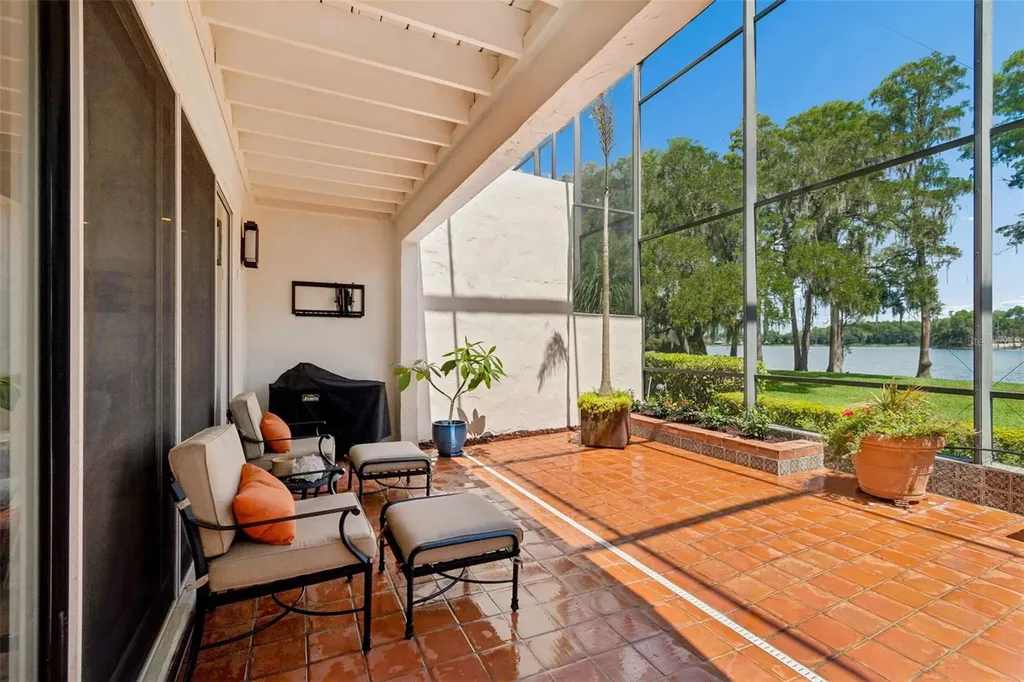 3133 Lake Ellen Drive Tampa FL 33618