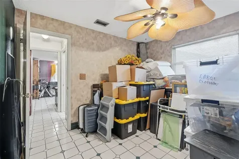 1785 Albemarle Road Clearwater FL 33764