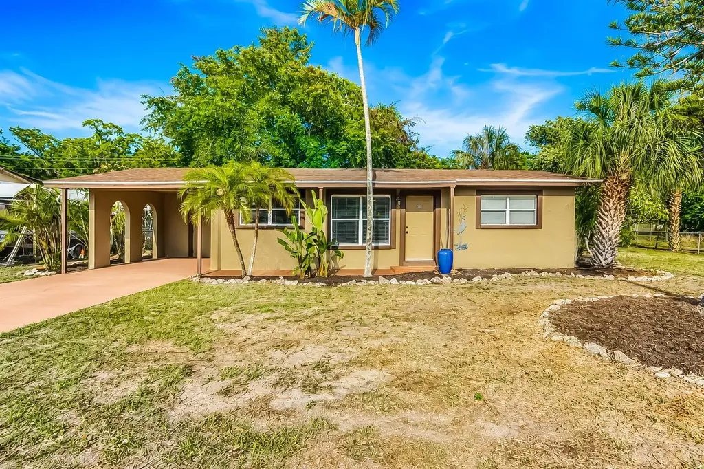 4219 35th Street W Bradenton FL 34205