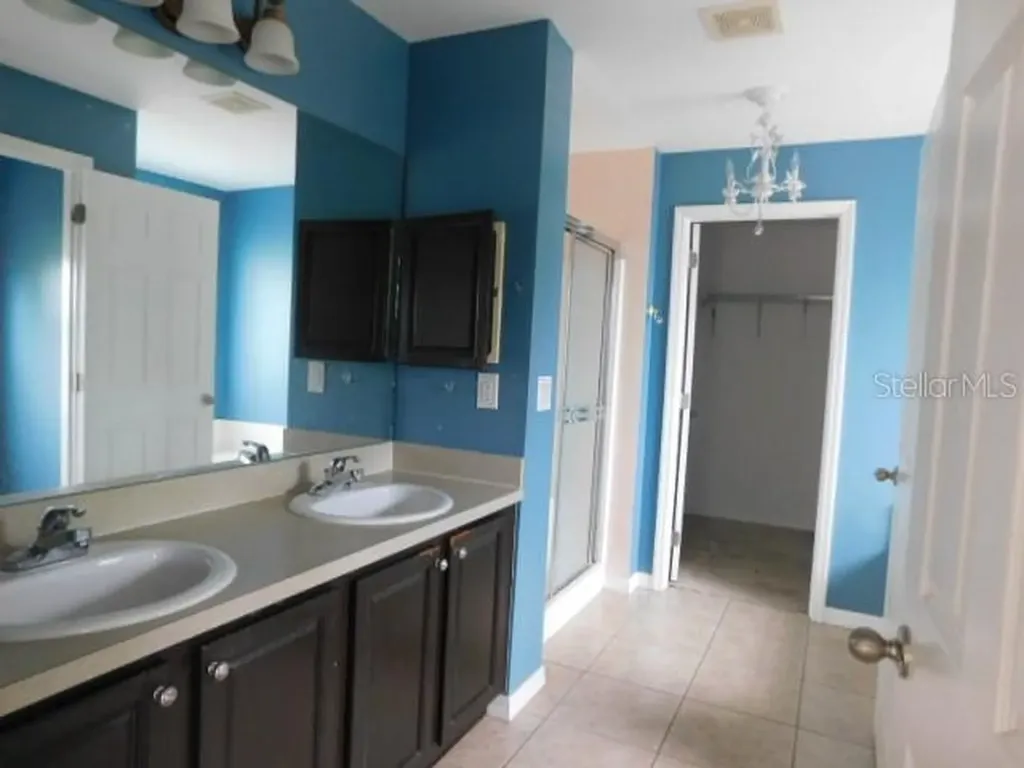 10512 Van Wyck Terrace Port Charlotte FL 33981