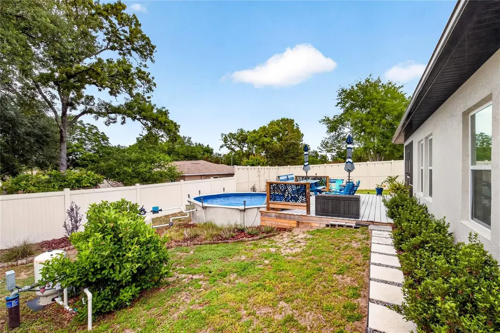 8501 SE 160th Place Summerfield FL 34491
