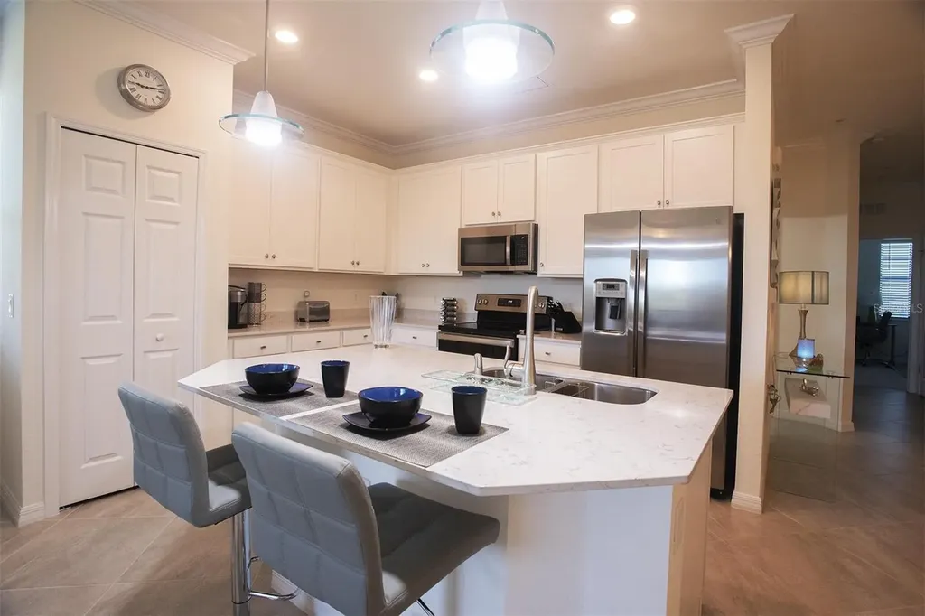 17724 Gawthrop Drive Bradenton FL 34211