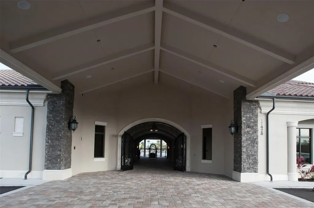 17724 Gawthrop Drive Bradenton FL 34211