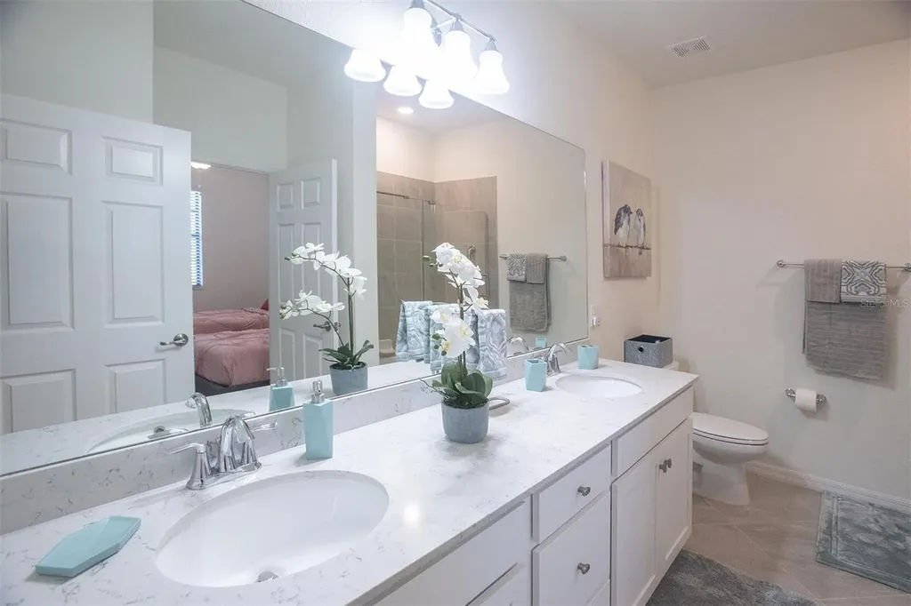 17724 Gawthrop Drive Bradenton FL 34211
