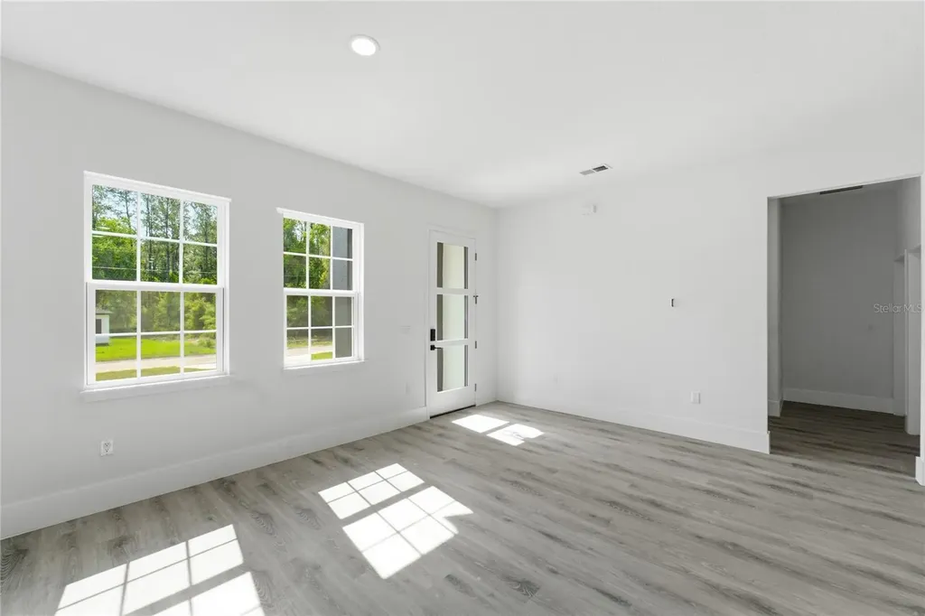 226 E Caldwell Drive Dunnellon FL 34434