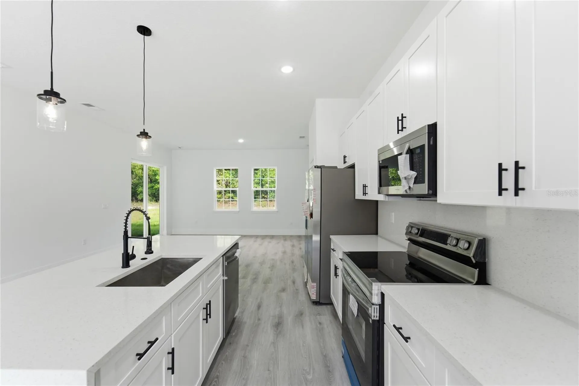 226 E Caldwell Drive Dunnellon FL 34434