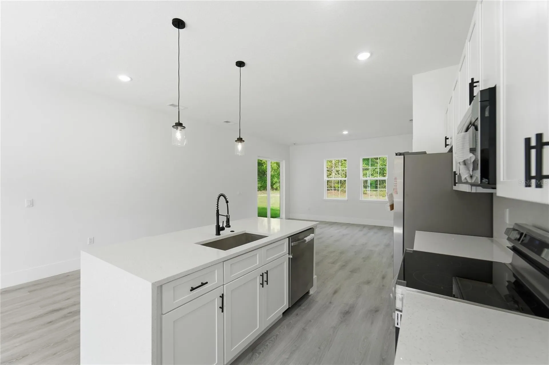 226 E Caldwell Drive Dunnellon FL 34434