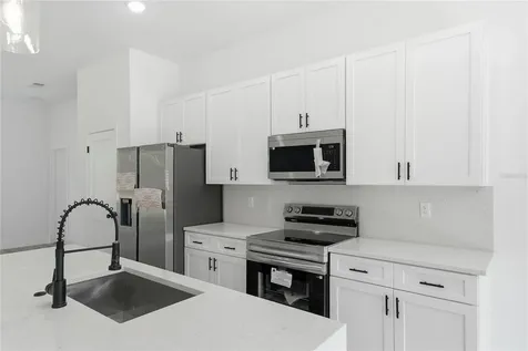 226 E Caldwell Drive Dunnellon FL 34434