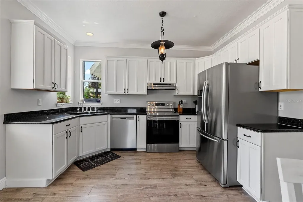 761 N Belfast Place Chuluota FL 32766