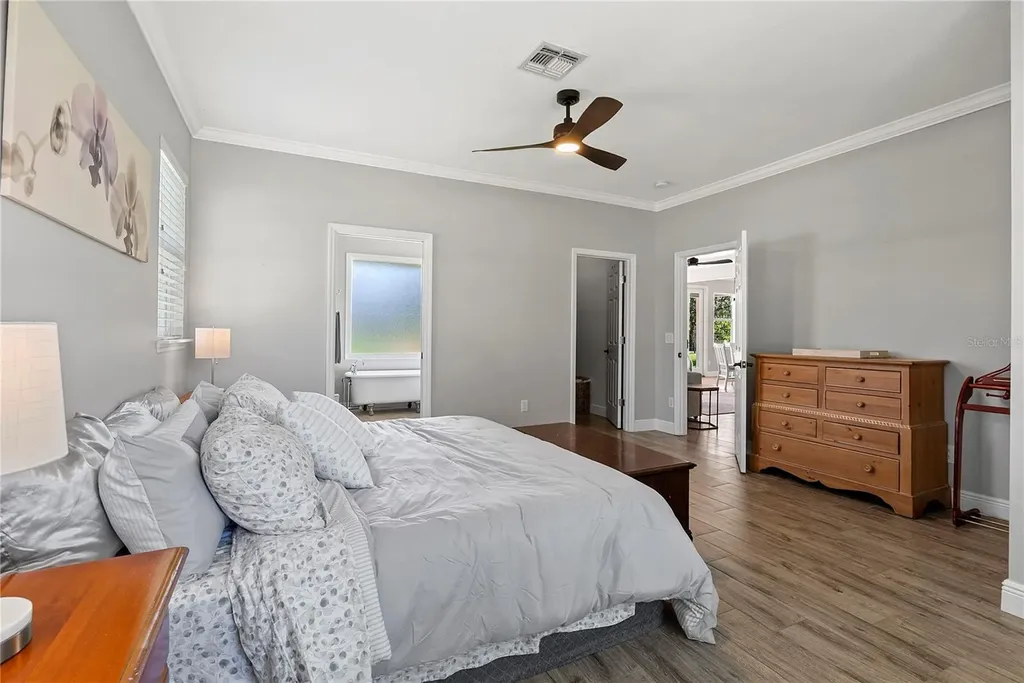 761 N Belfast Place Chuluota FL 32766