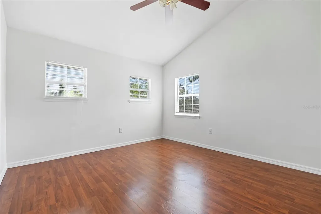 761 N Belfast Place Chuluota FL 32766