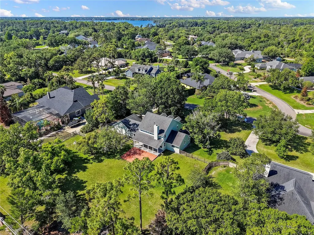 761 N Belfast Place Chuluota FL 32766