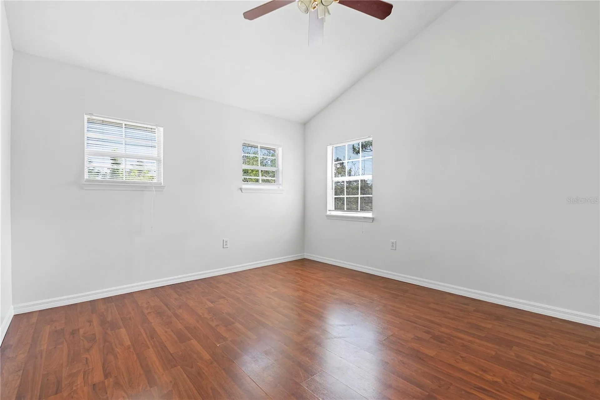 761 N Belfast Place Chuluota FL 32766
