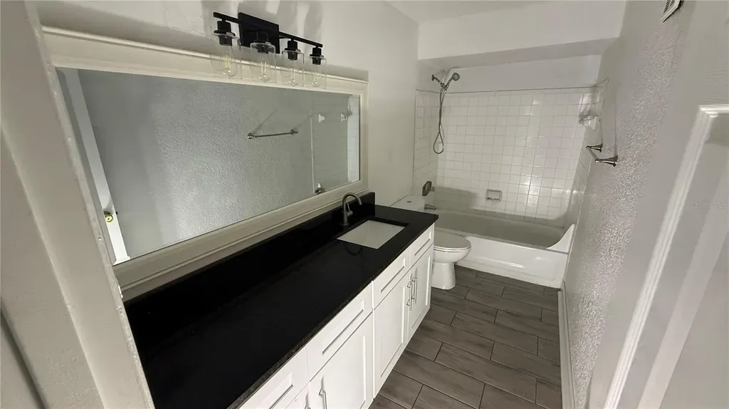 5587 Devonbriar Way Orlando FL 32822