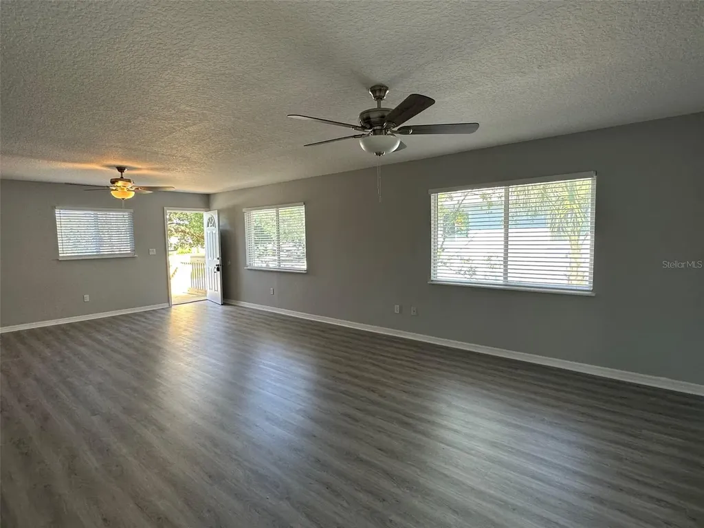 601 E 2nd Avenue New Smyrna Beach FL 32169