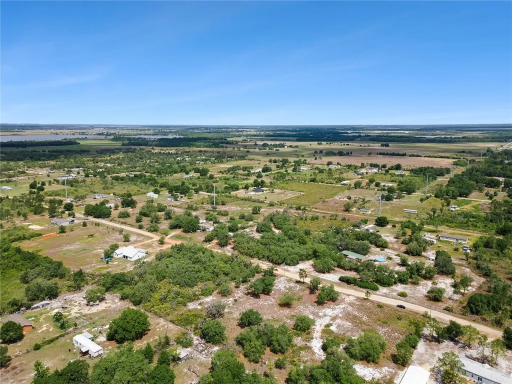 Allison NE Avenue Lake Wales FL 33859