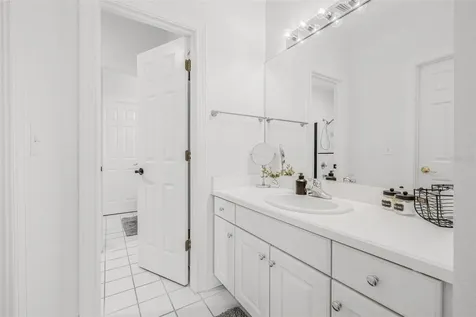 313 Inner Harbour Circle Tampa FL 33602