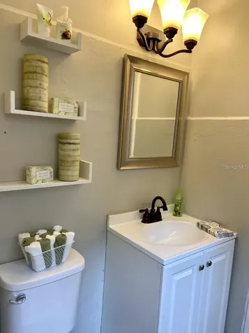 813 S Amelia Avenue Deland FL 32724