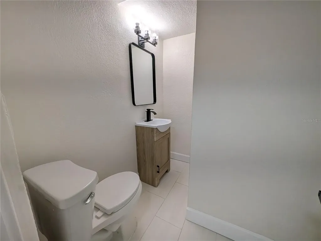 985 8th Avenue S St Petersburg FL 33705