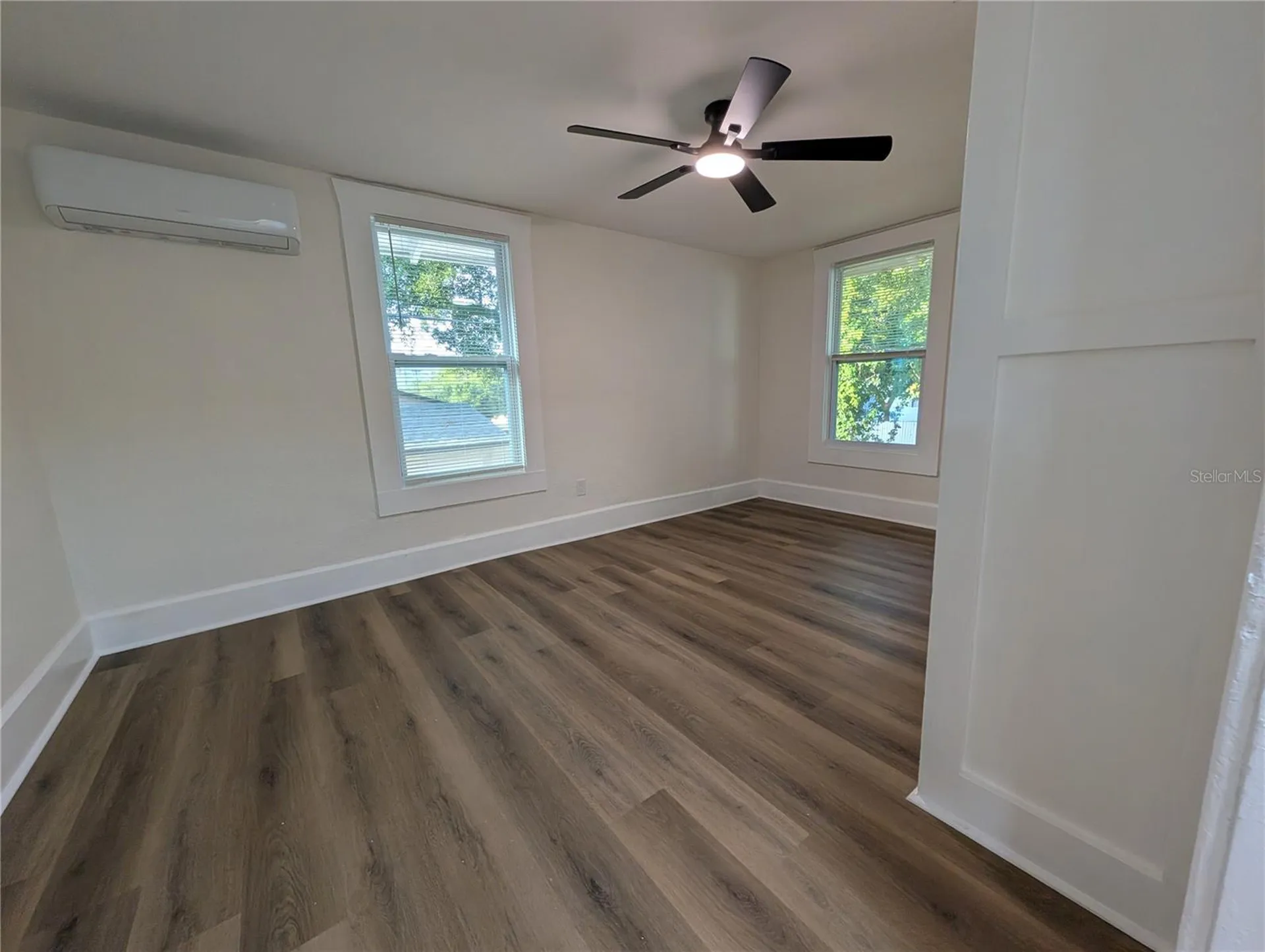 985 8th Avenue S St Petersburg FL 33705