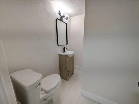 985 8th Avenue S St Petersburg FL 33705