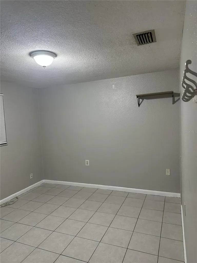 5509 Riddle Road Holiday FL 34690