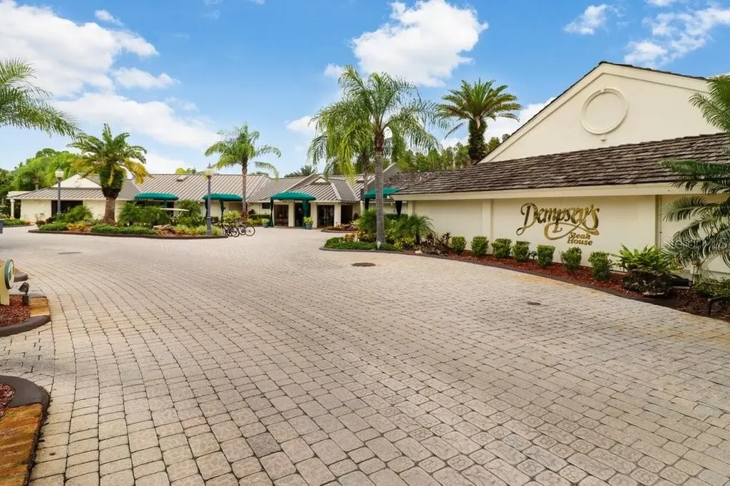 30303 Laurelwood Lane Wesley Chapel FL 33543