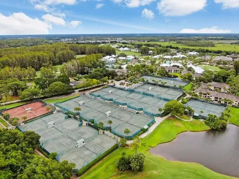 30303 Laurelwood Lane Wesley Chapel FL 33543