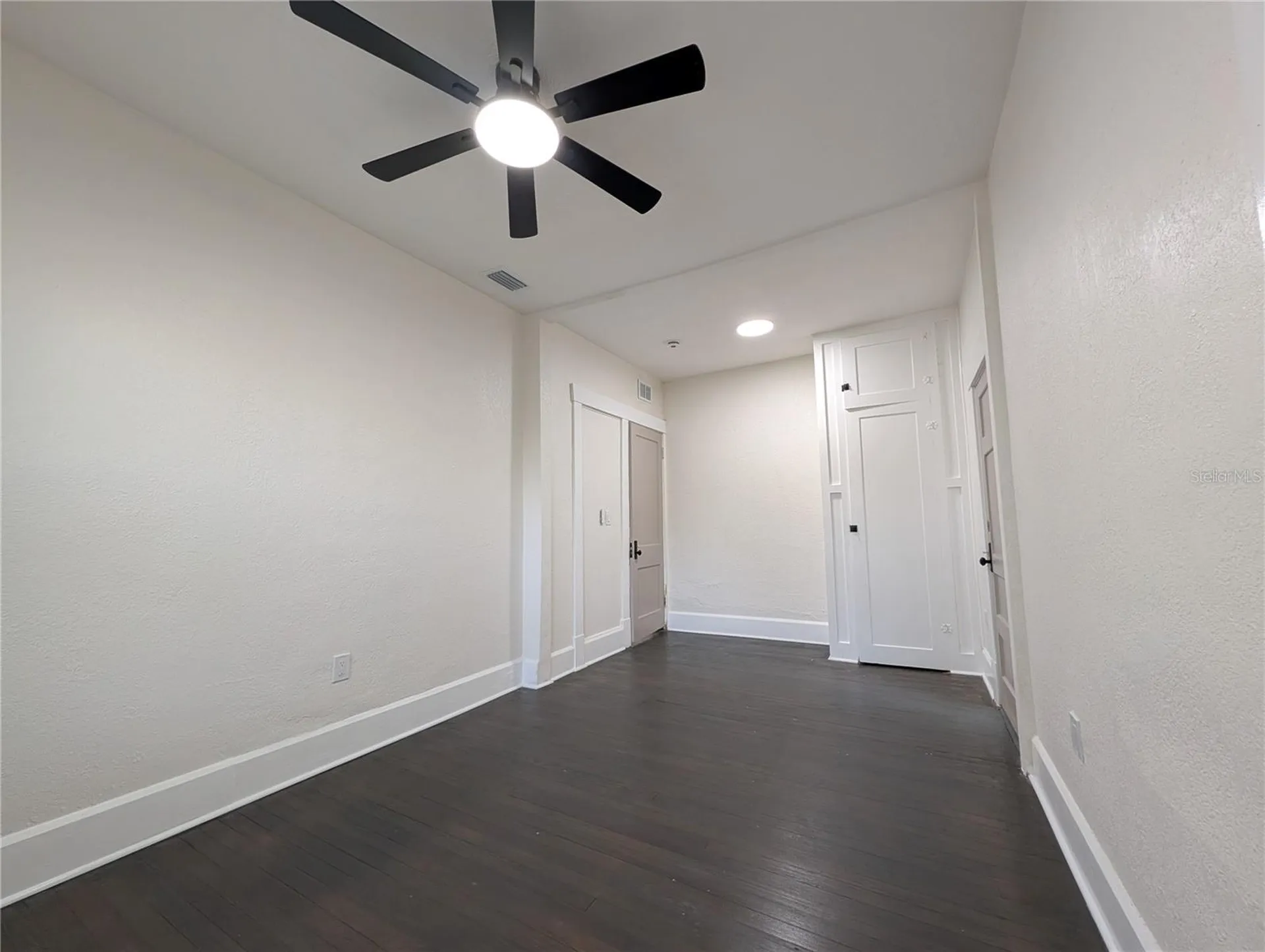 985 8th Avenue S St Petersburg FL 33705