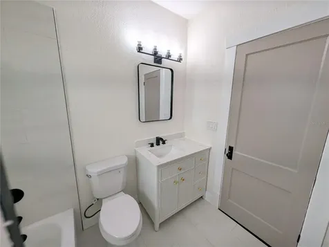 985 8th Avenue S St Petersburg FL 33705