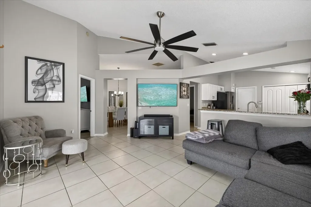8503 Bella Way Tampa FL 33635