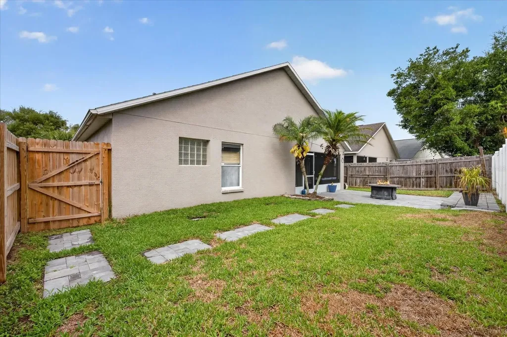 8503 Bella Way Tampa FL 33635