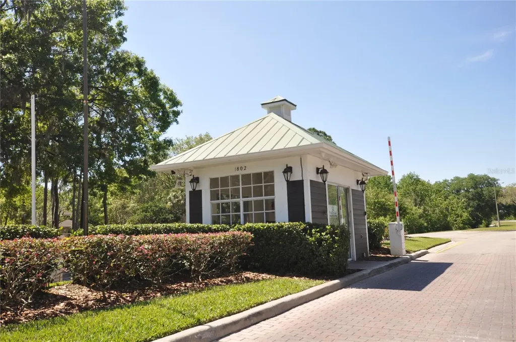 2739 Horseshoe Drive Plant City FL 33566