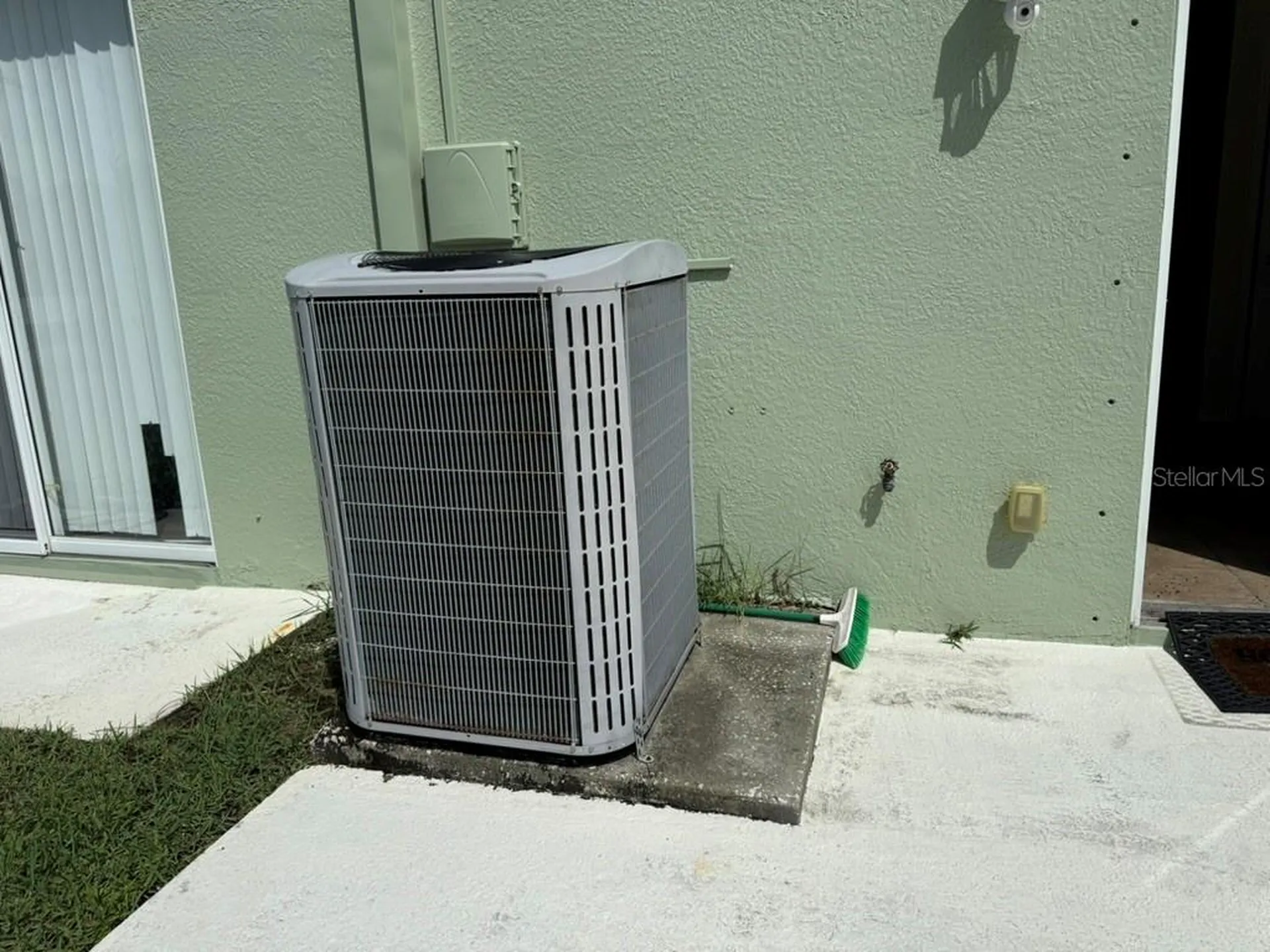 11537 Declaration Drive Tampa FL 33635