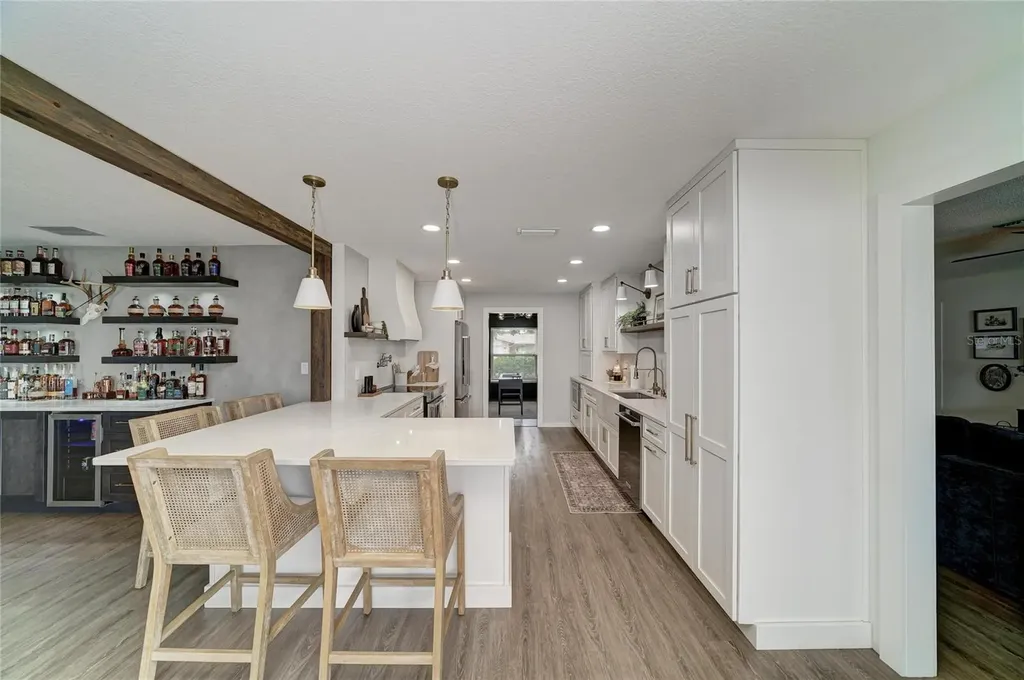 7611 18th Avenue NW Bradenton FL 34209