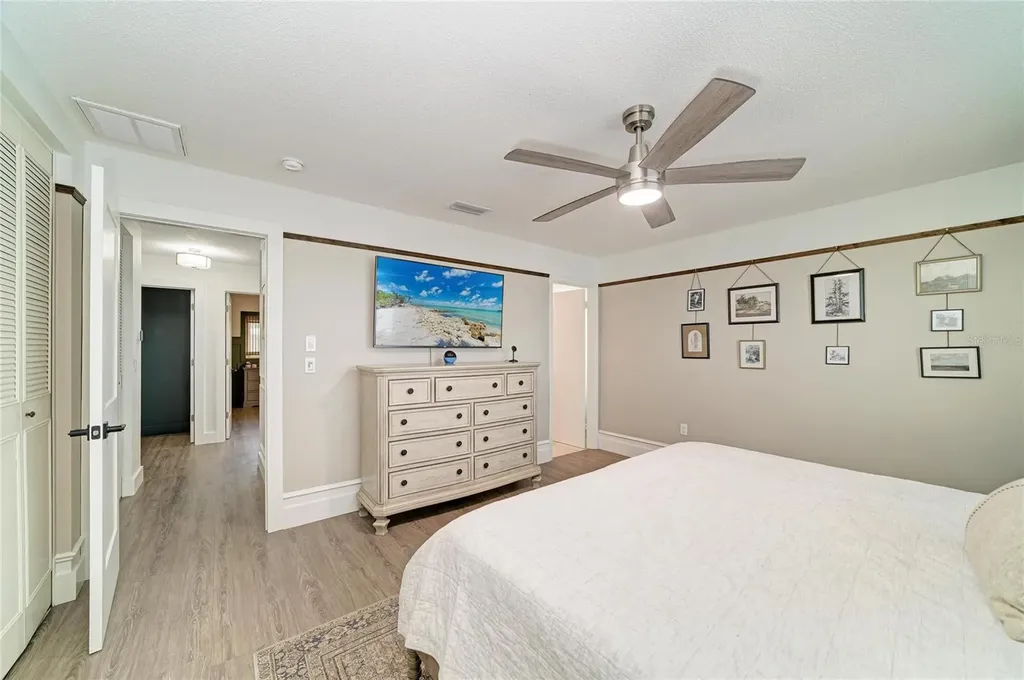 7611 18th Avenue NW Bradenton FL 34209