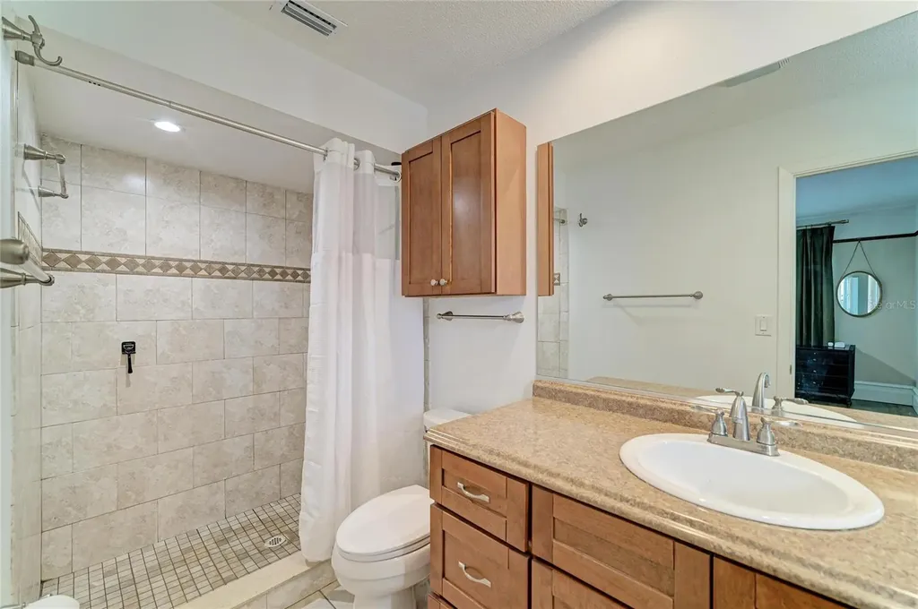 7611 18th Avenue NW Bradenton FL 34209